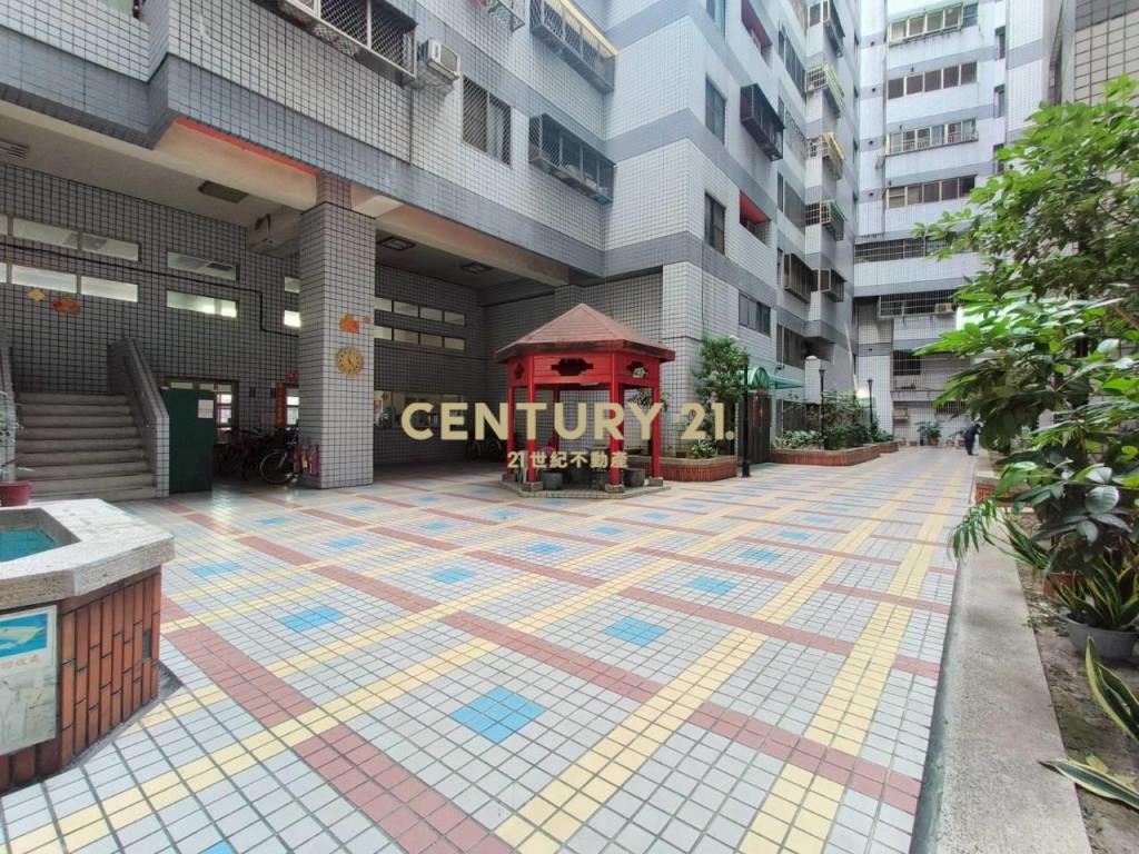 頭家國小低總價邊間3房