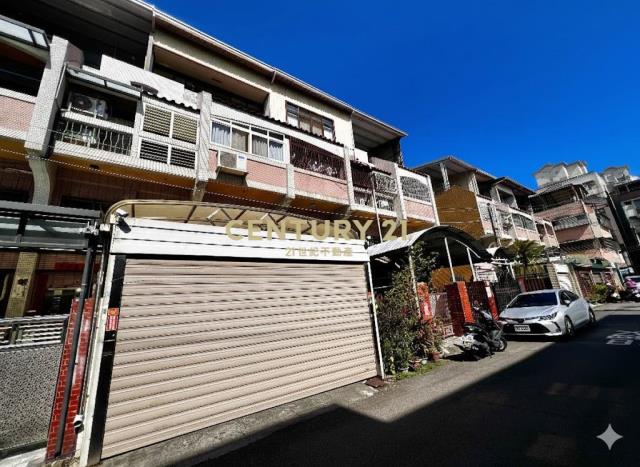 水湳衛道5米面寬車庫透天