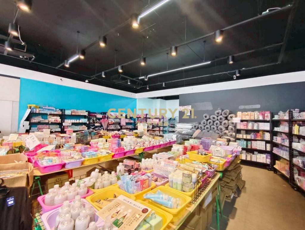 台中國際會展中心旁企業總部