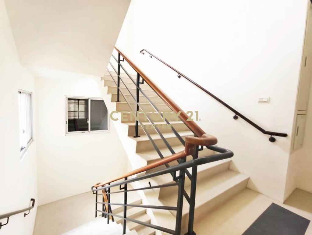 台中國際會展中心旁企業總部