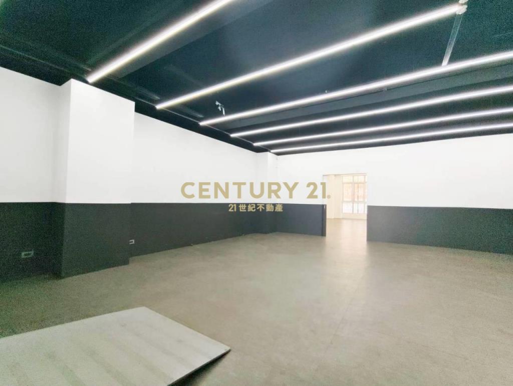 台中國際會展中心旁企業總部