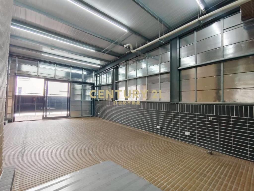 台中國際會展中心旁企業總部