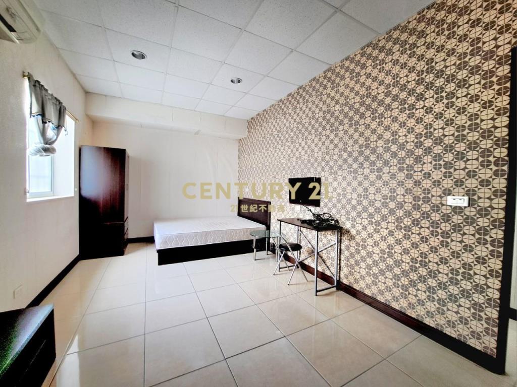 美術館可營登金店面套房