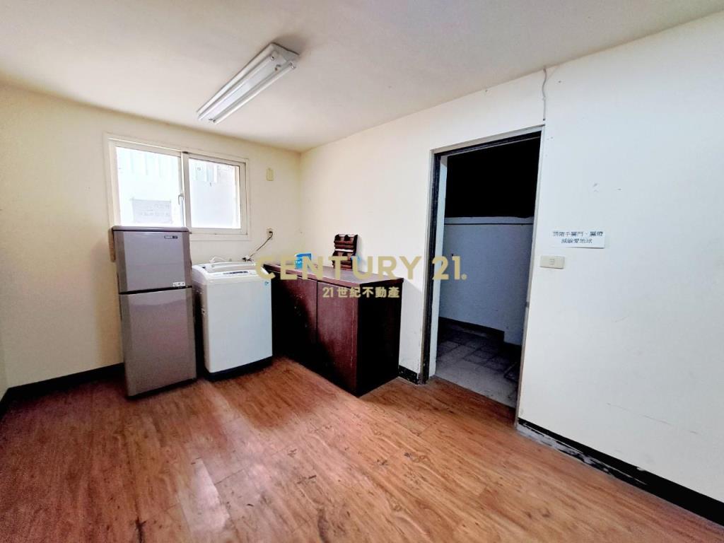 美術館可營登金店面套房