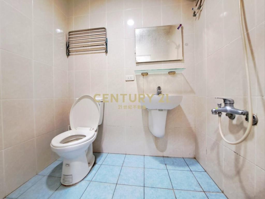 美術館可營登金店面套房