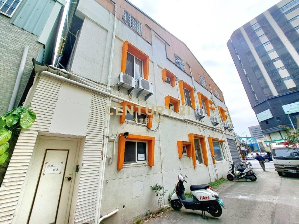 美術館可營登金店面套房