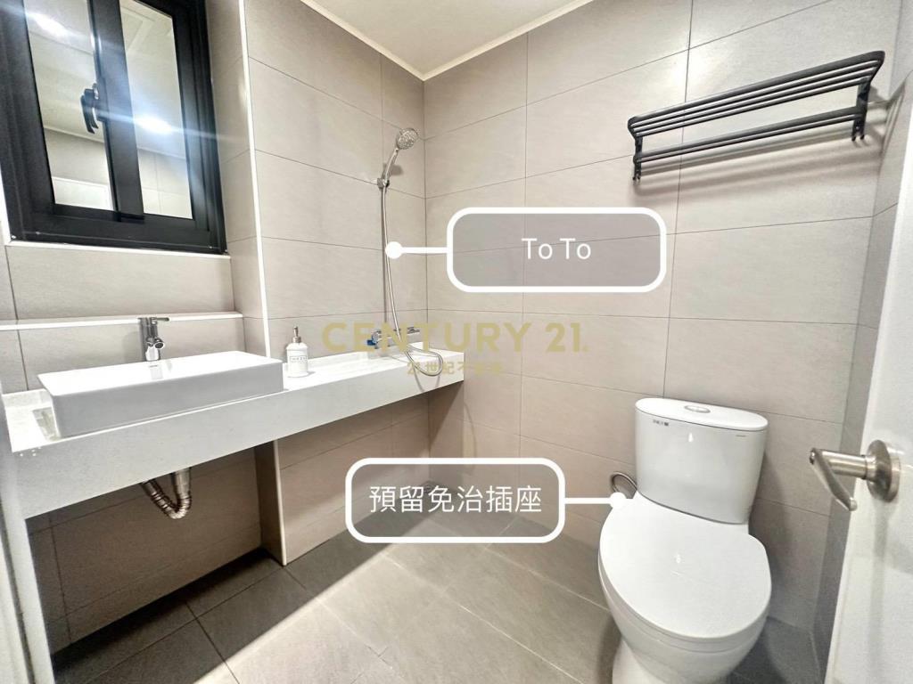 中國醫梅川園道陽台套房