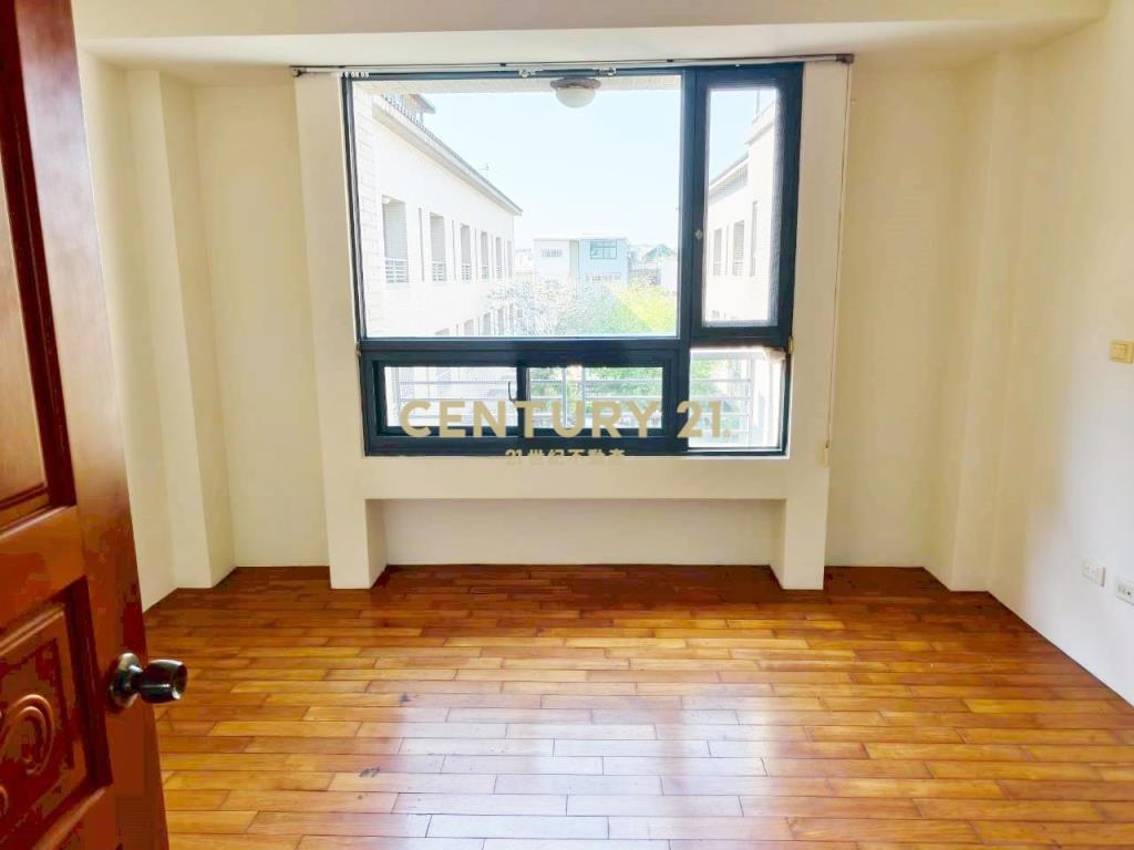 中科藝術街透天店面