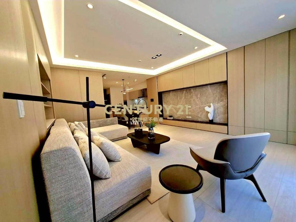 14期邊間臨路電梯豪墅