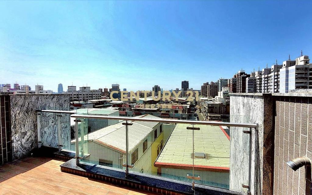 14期社區寧靜電梯別墅