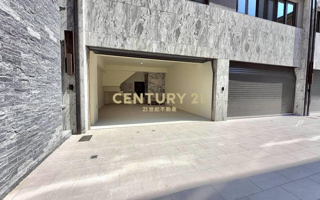 14期社區寧靜電梯別墅