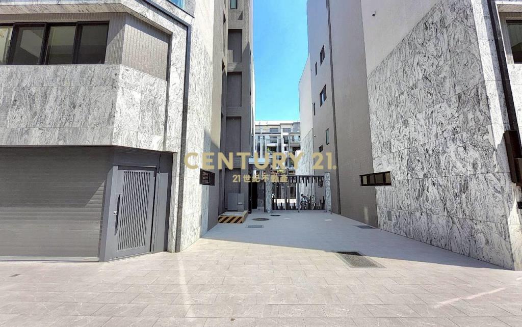 14期社區寧靜電梯別墅