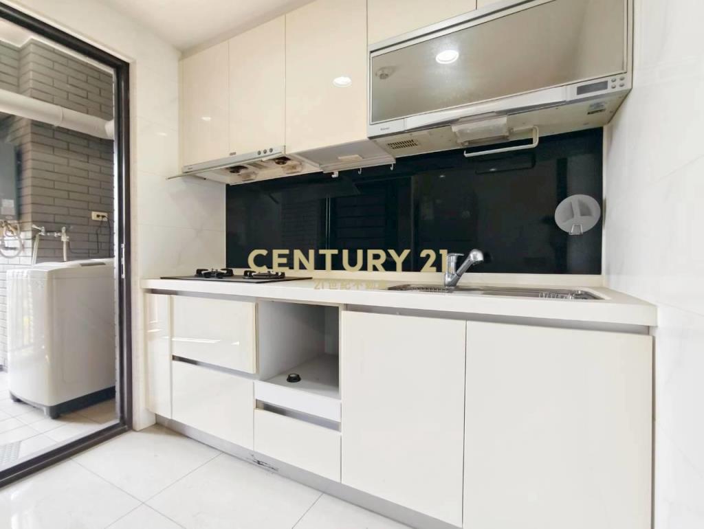 彩虹城七期視野兩房車位