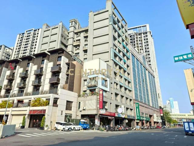 文心豐華賺錢樓店+住宅