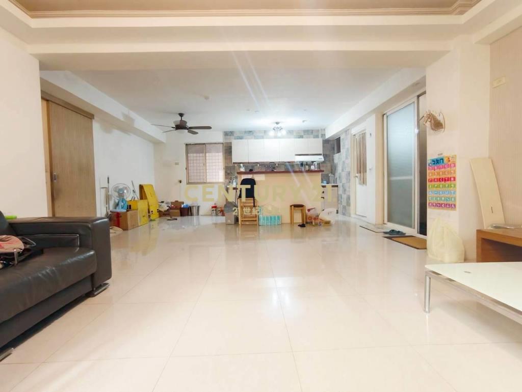 正五期超便宜大三房，低於實登