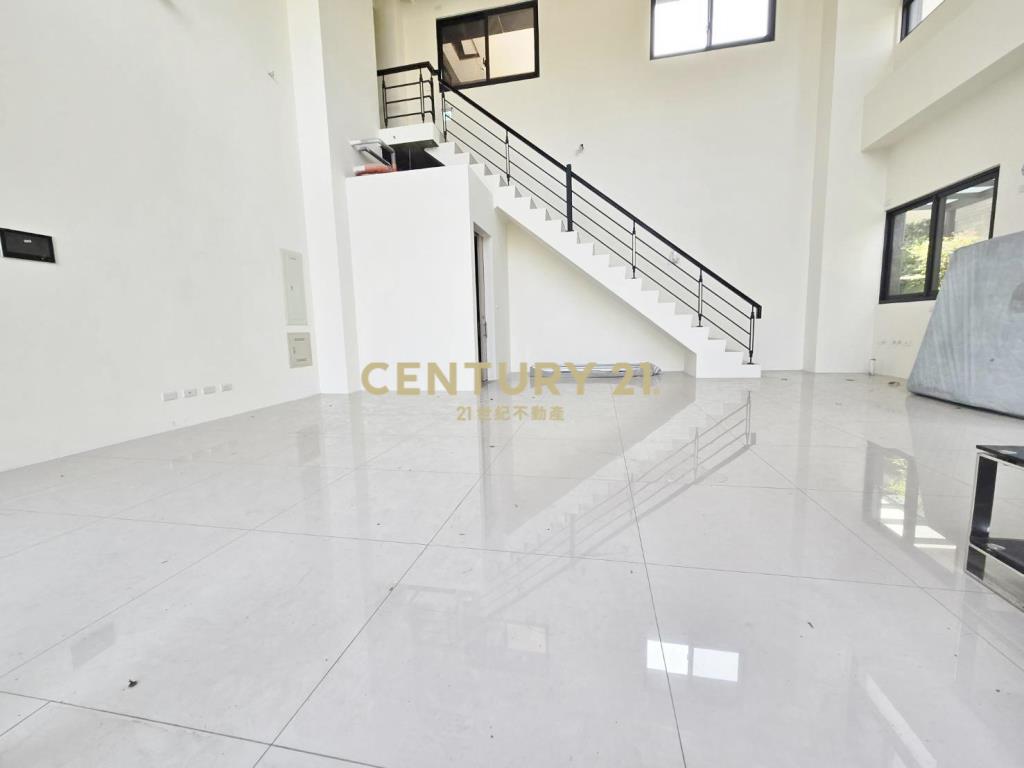 情定水蓮17全新樓店雙平面車位