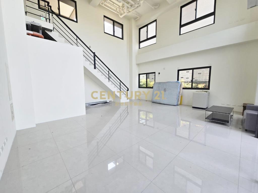 情定水蓮17全新樓店雙平面車位