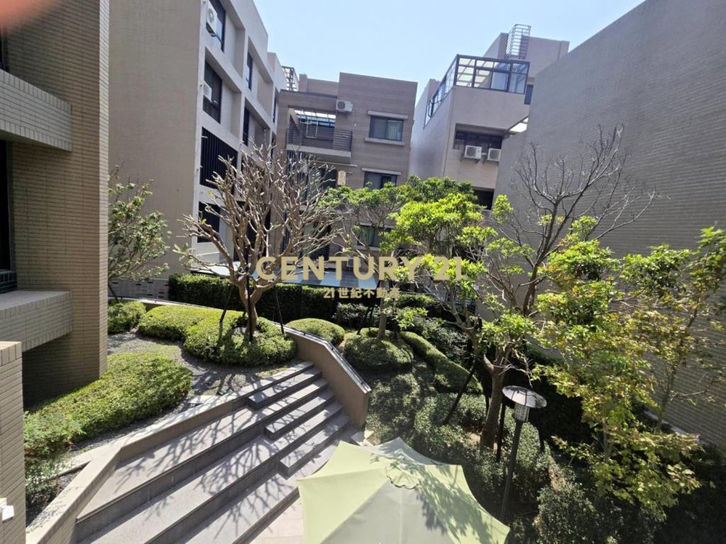 情定水蓮17全新樓店雙平面車位