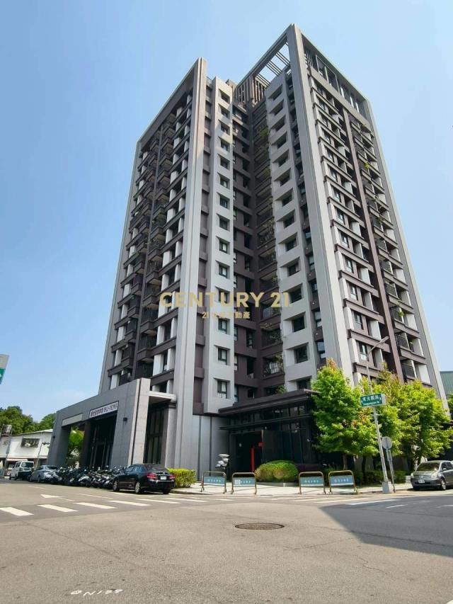 Lalaport旁全新質感店面