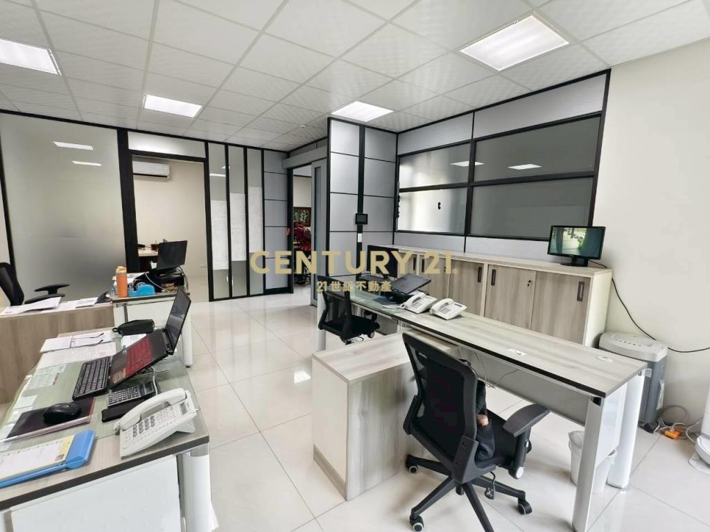 Lalaport旁全新質感店面