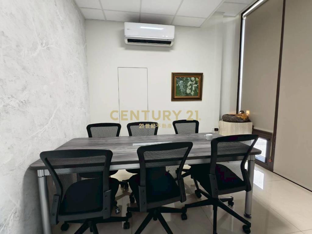 Lalaport旁全新質感店面