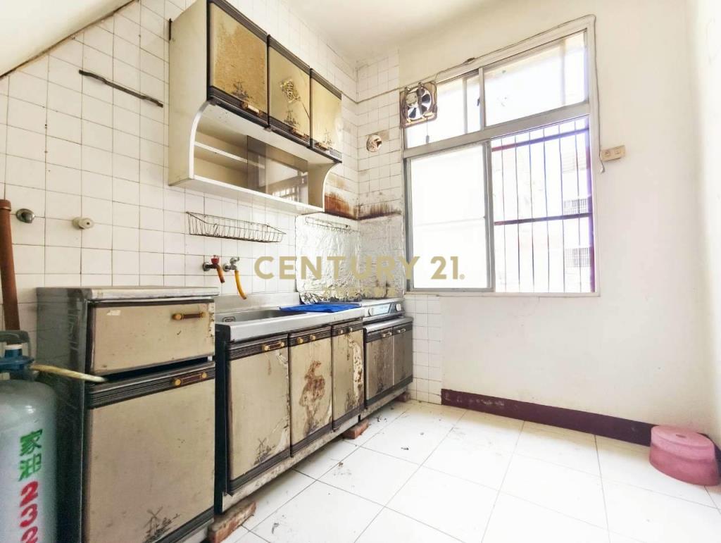 專簽~八德街4房雅寓~買2樓送3樓