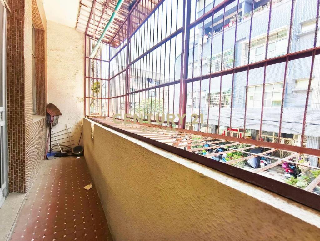 專簽~八德街4房雅寓~買2樓送3樓