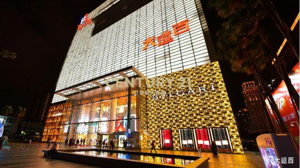 七期市政新銳邊間三房平車