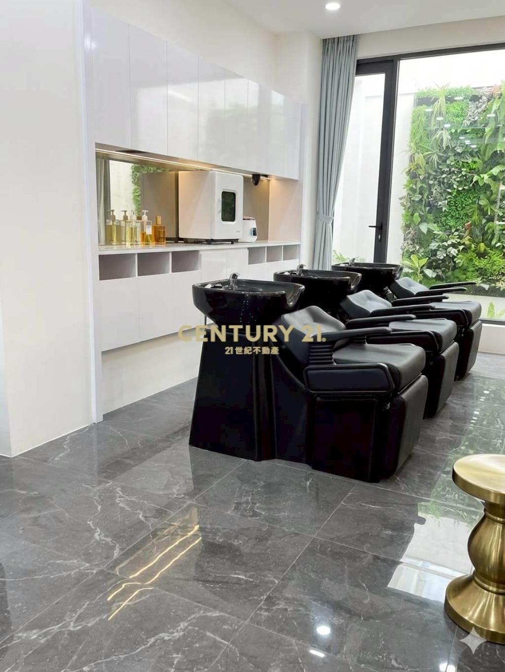 正彰化市鬧區賺錢金店王