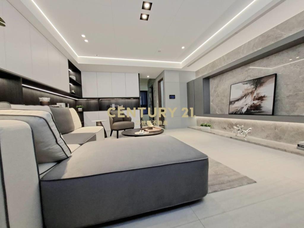 14期全新寧靜電梯別墅