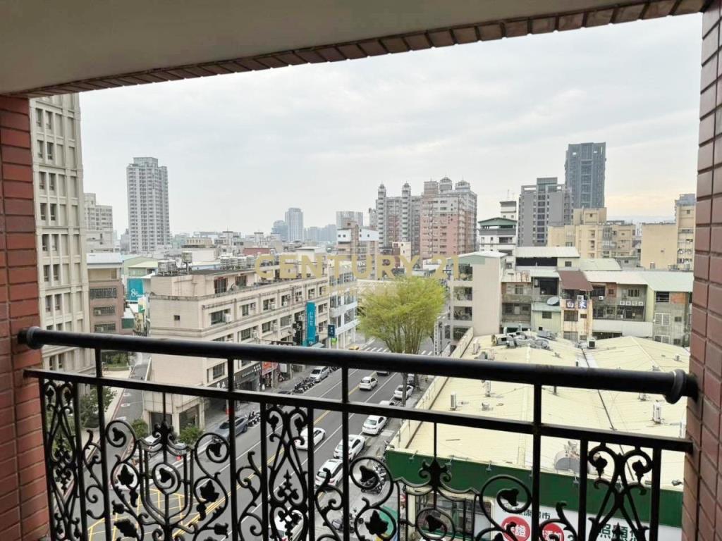 惠文學區大三房，雙衛開窗+休旅車位