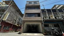 三峽捷運站邊間透店