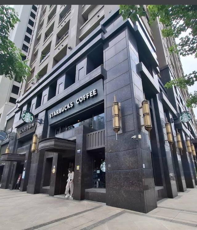 台中七期朝富路黃金賺錢店面