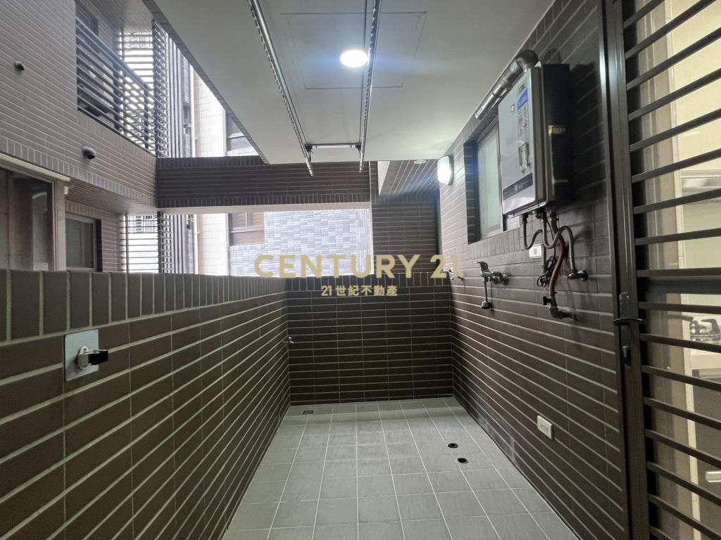 降價囉~幸福森林圓夢三房平車