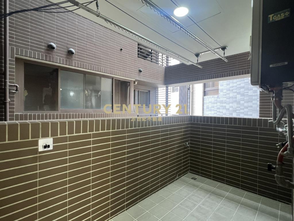 降價囉~幸福森林圓夢三房平車