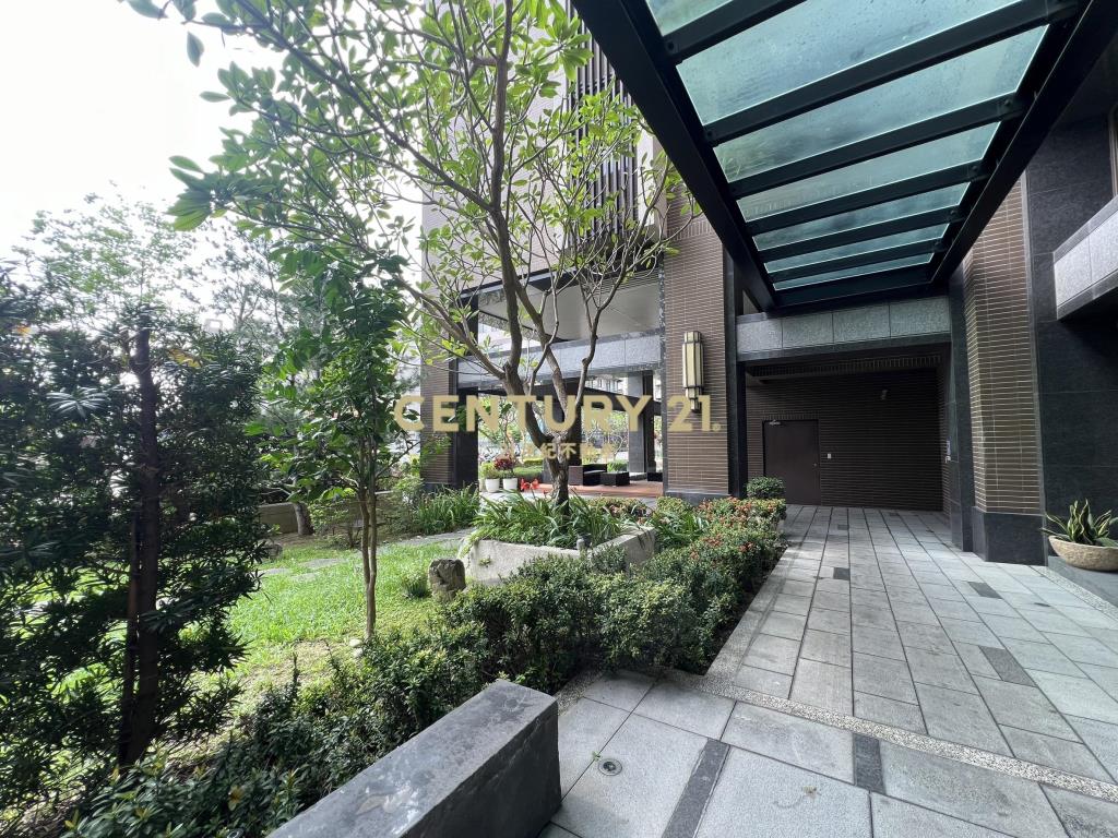 降價囉~幸福森林圓夢三房平車