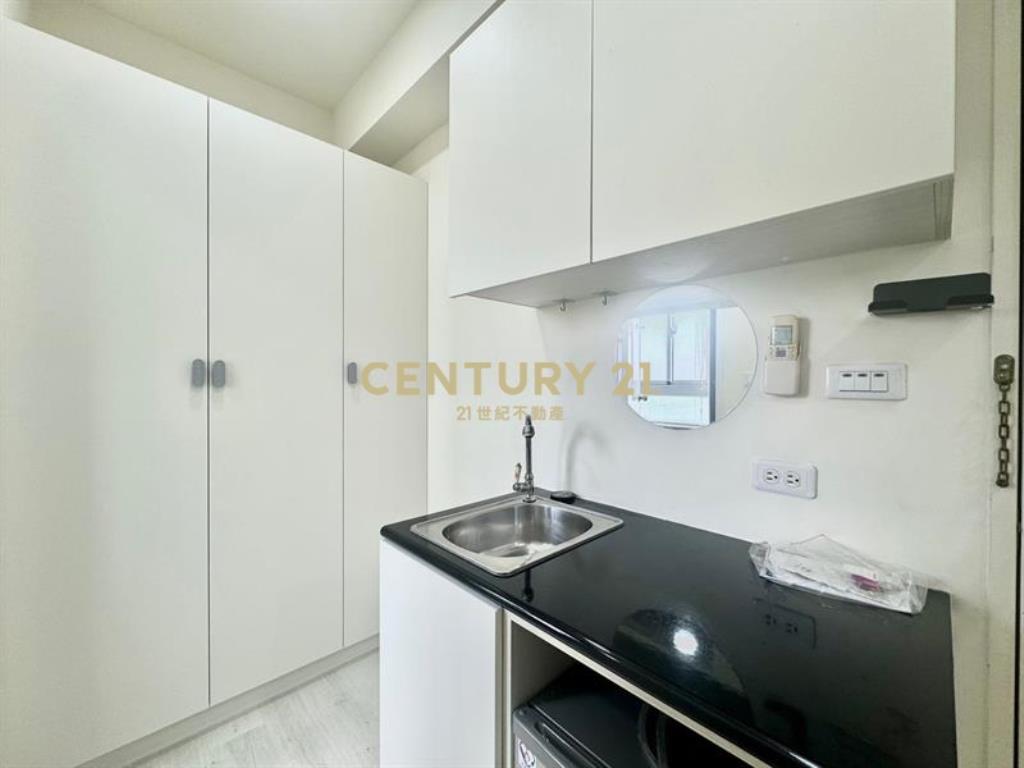 一中商圈精美5套高投報6%