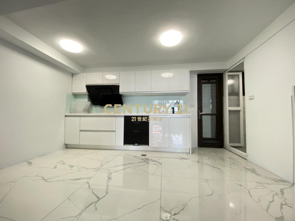 南區全新整理正1+2樓住店