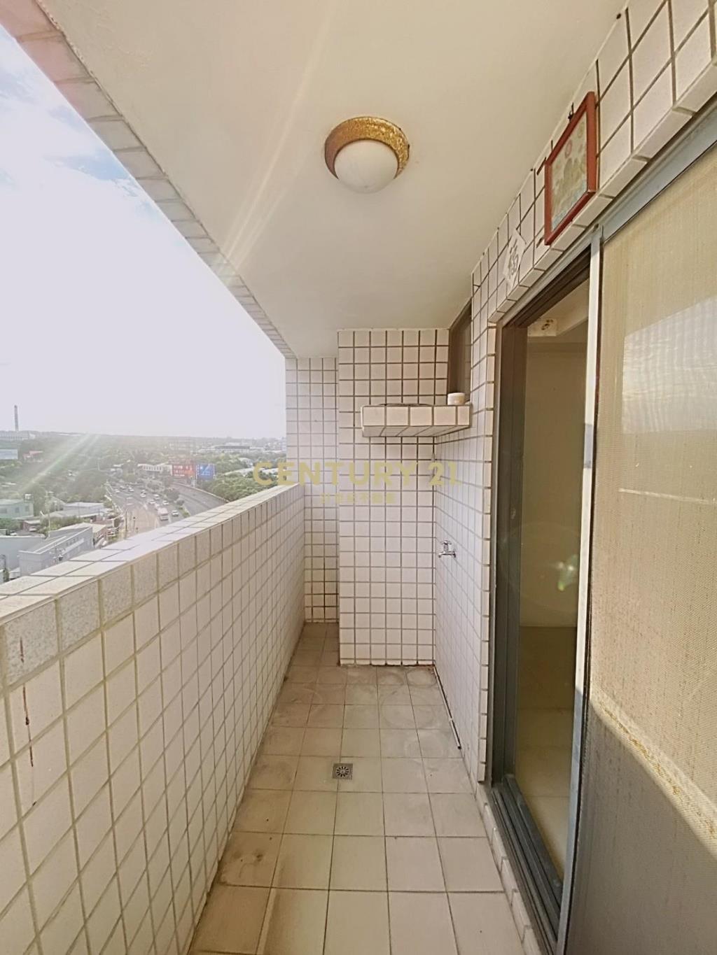 陽光之邑3房雙平車