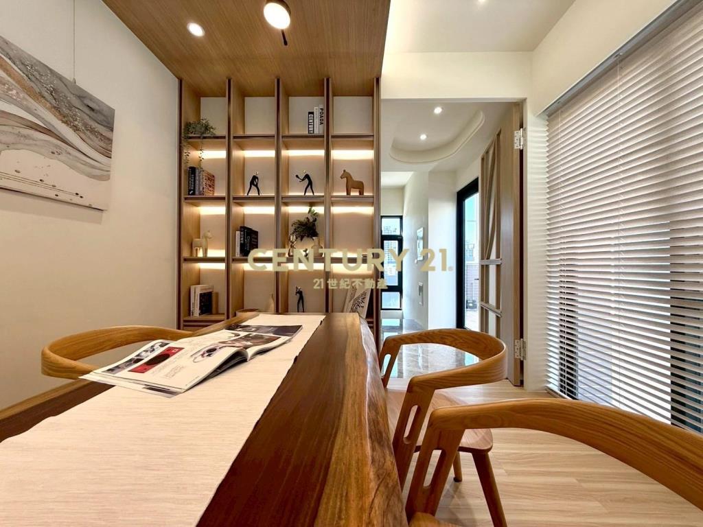 單元二極美珍禧花園電梯別墅