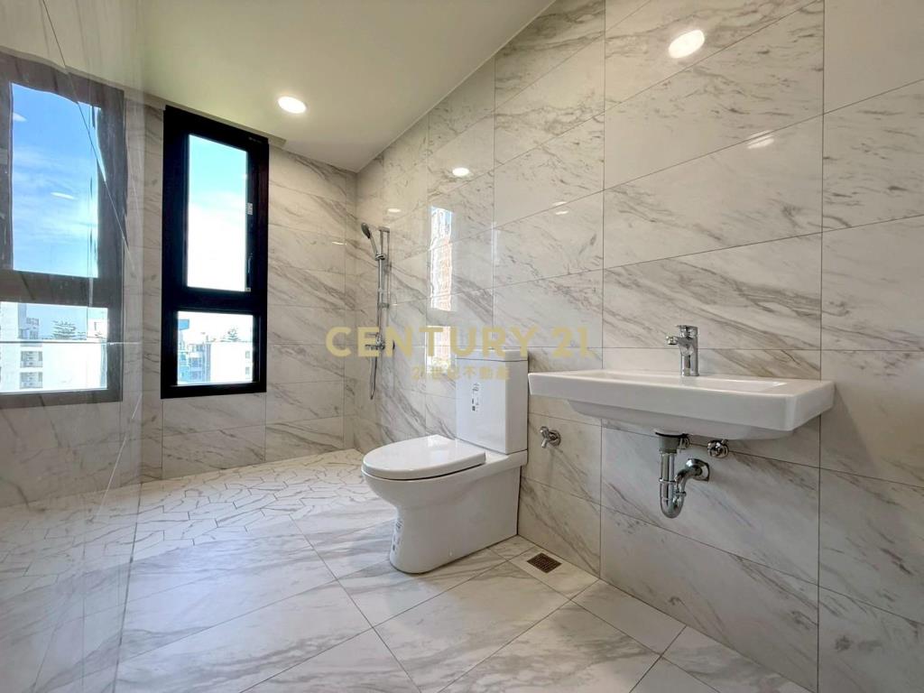 單元二極美珍禧花園電梯別墅