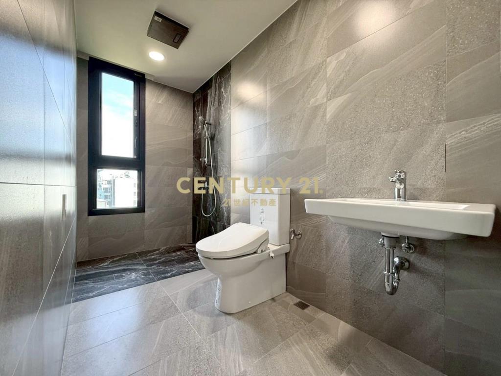 單元二極美珍禧花園電梯別墅