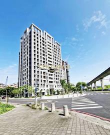 雙捷三重站高樓全新漾漾三房平車