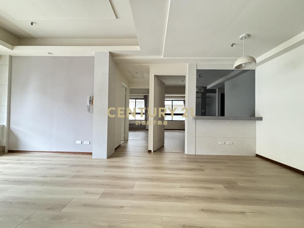 鄉林凱撒三房休旅車位