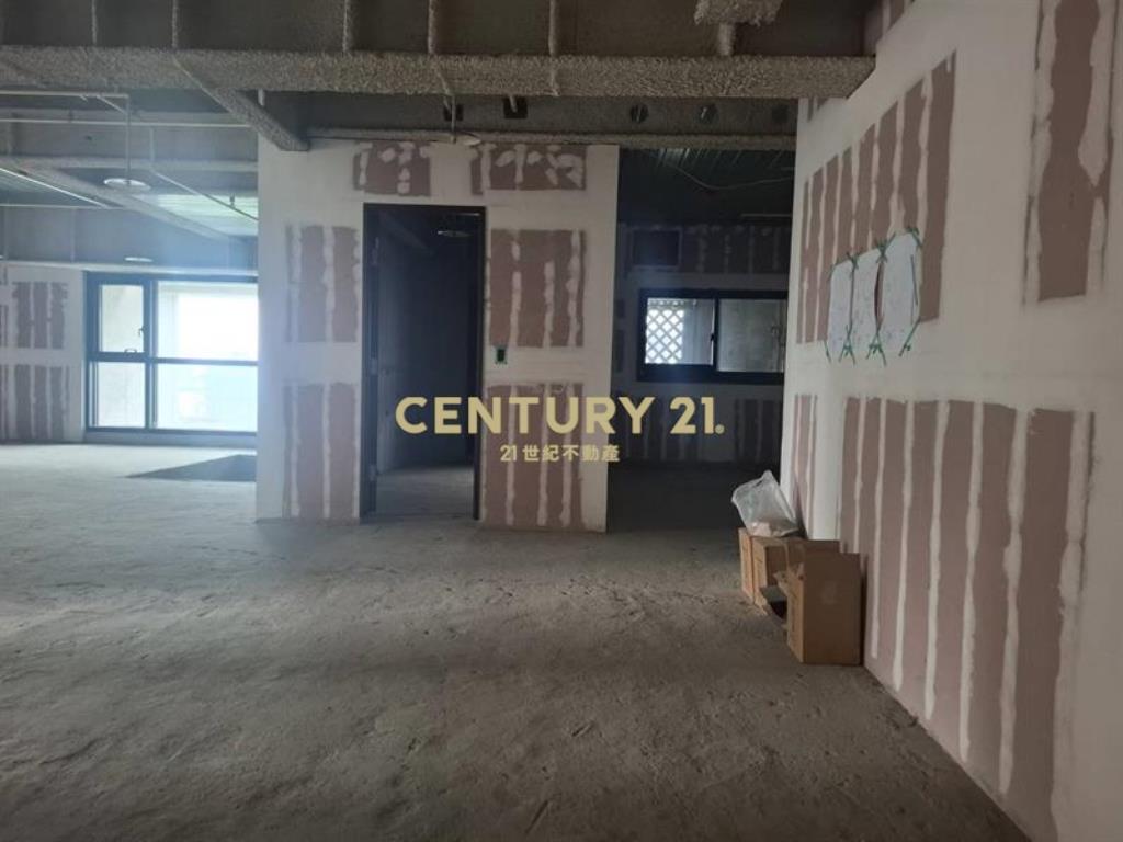 台中帝寶毛胚屋出租