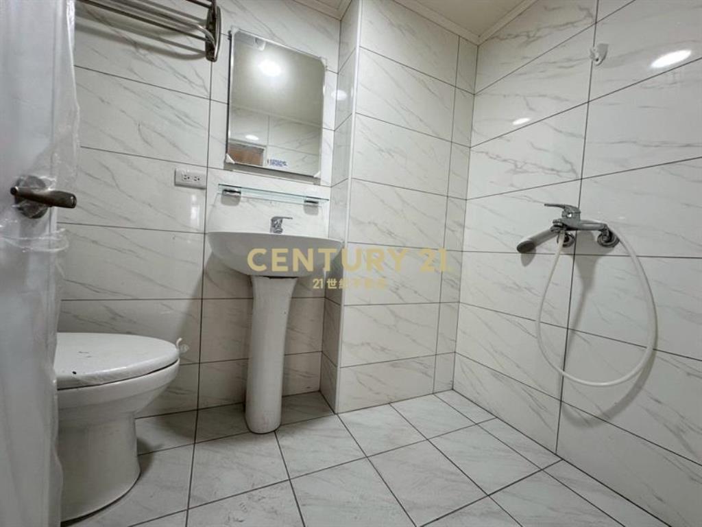 西區永安街美三房