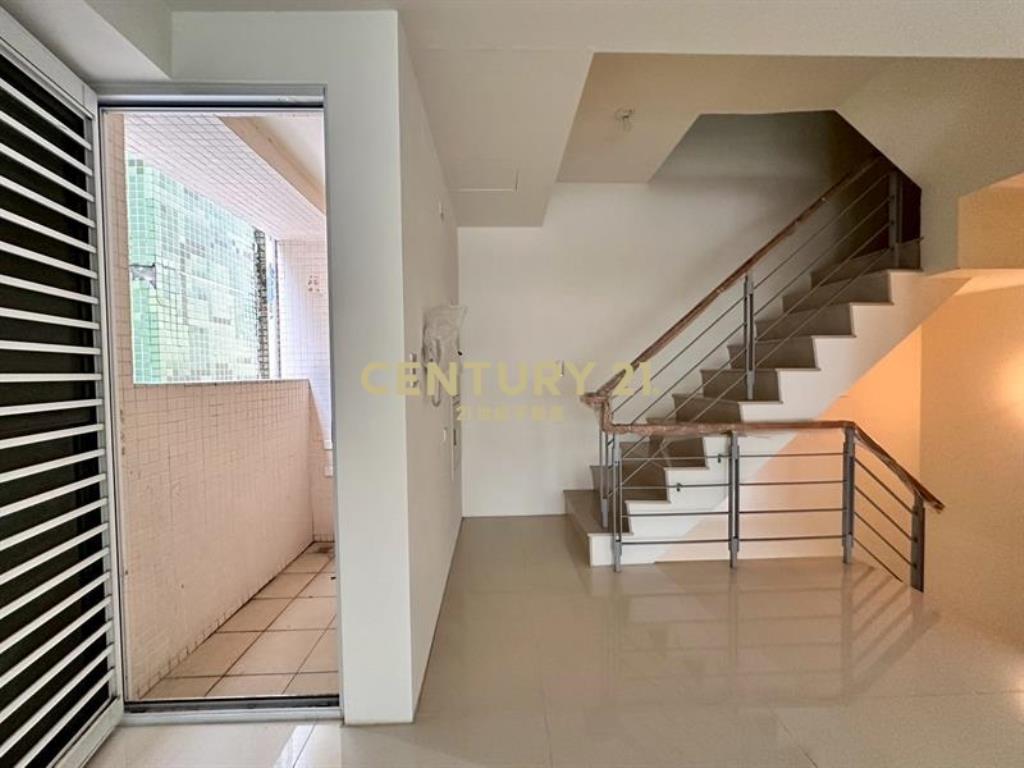 青成漂亮MRT質感樓店(A)