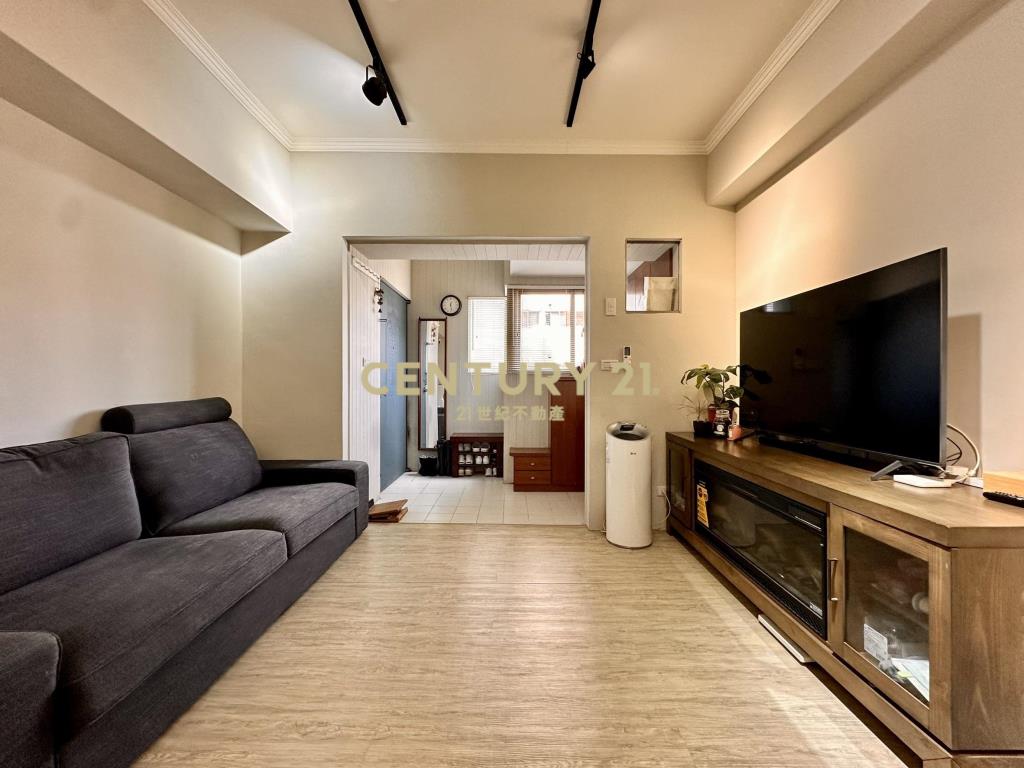 柳川綠園道旁三房車位