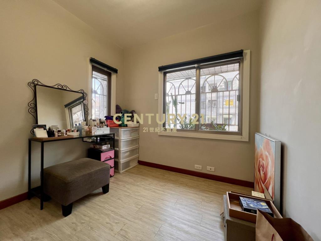 柳川綠園道旁三房車位