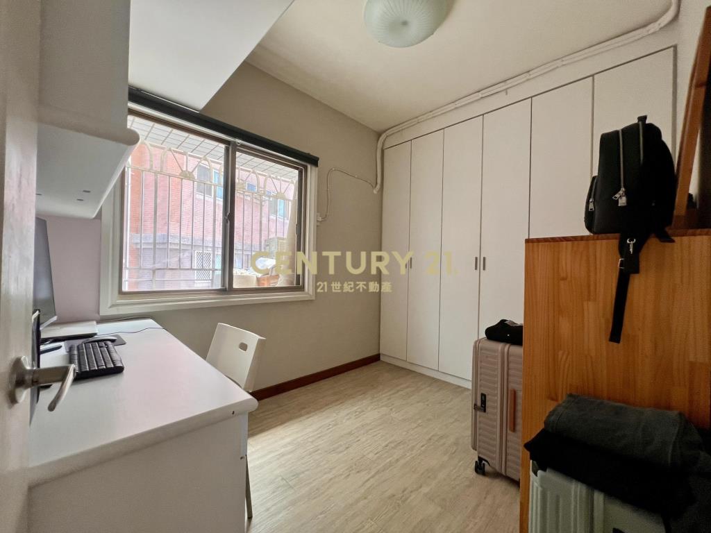 柳川綠園道旁三房車位